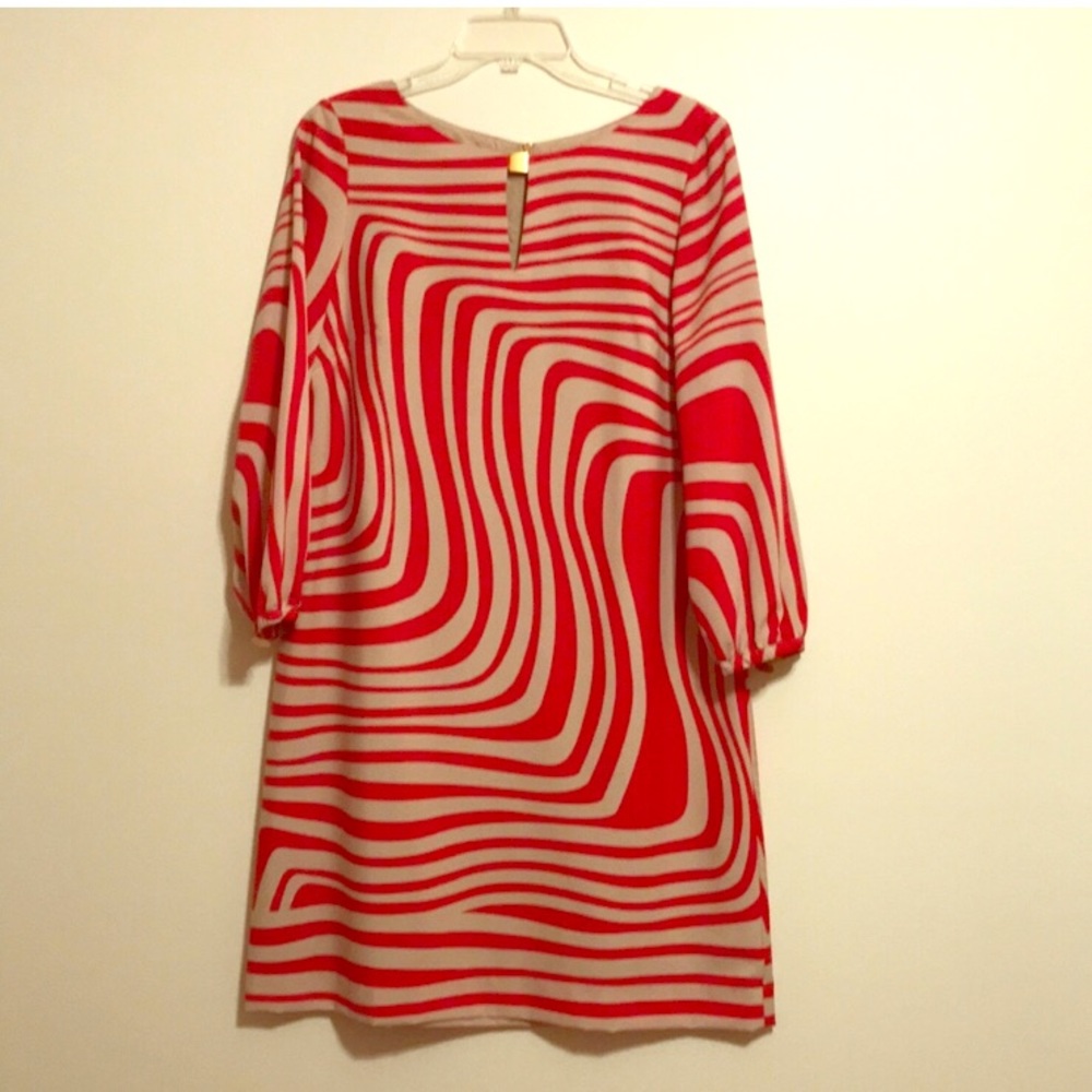 EUC Tahari red and tan print dress size 8.
